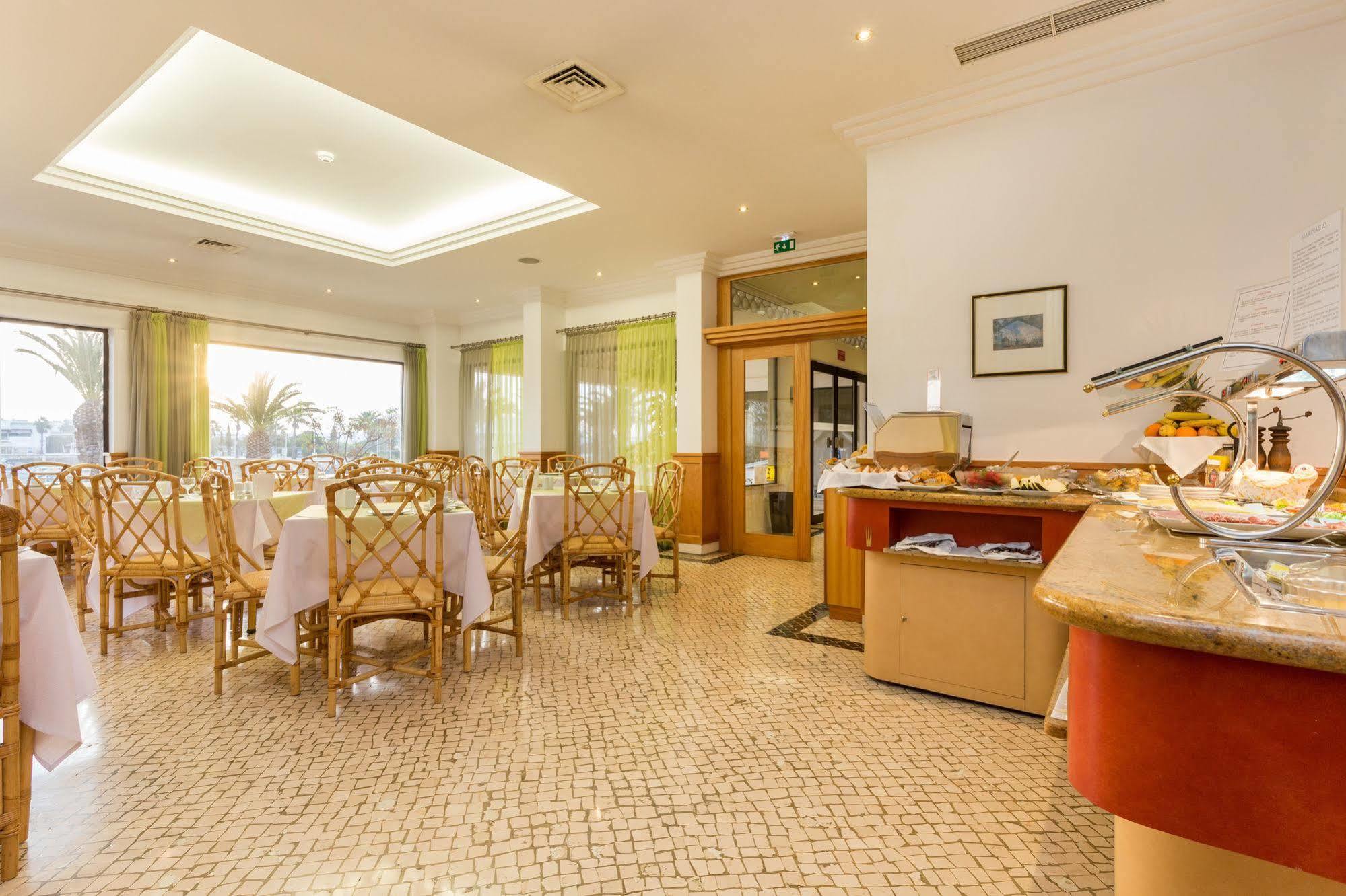Hotel Marina Rio Lagos Ngoại thất bức ảnh